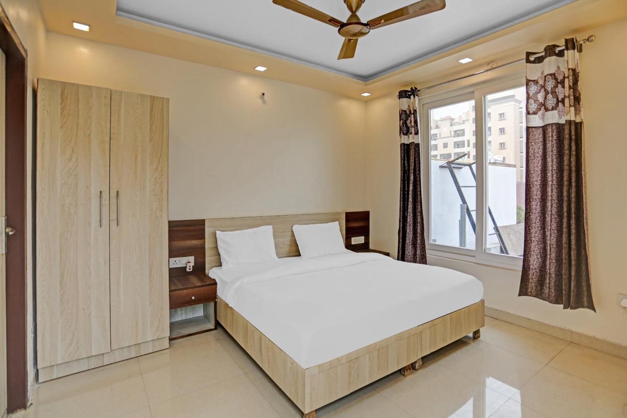 OYO 85795 Hotel Expo View Greater Noida Exterior foto
