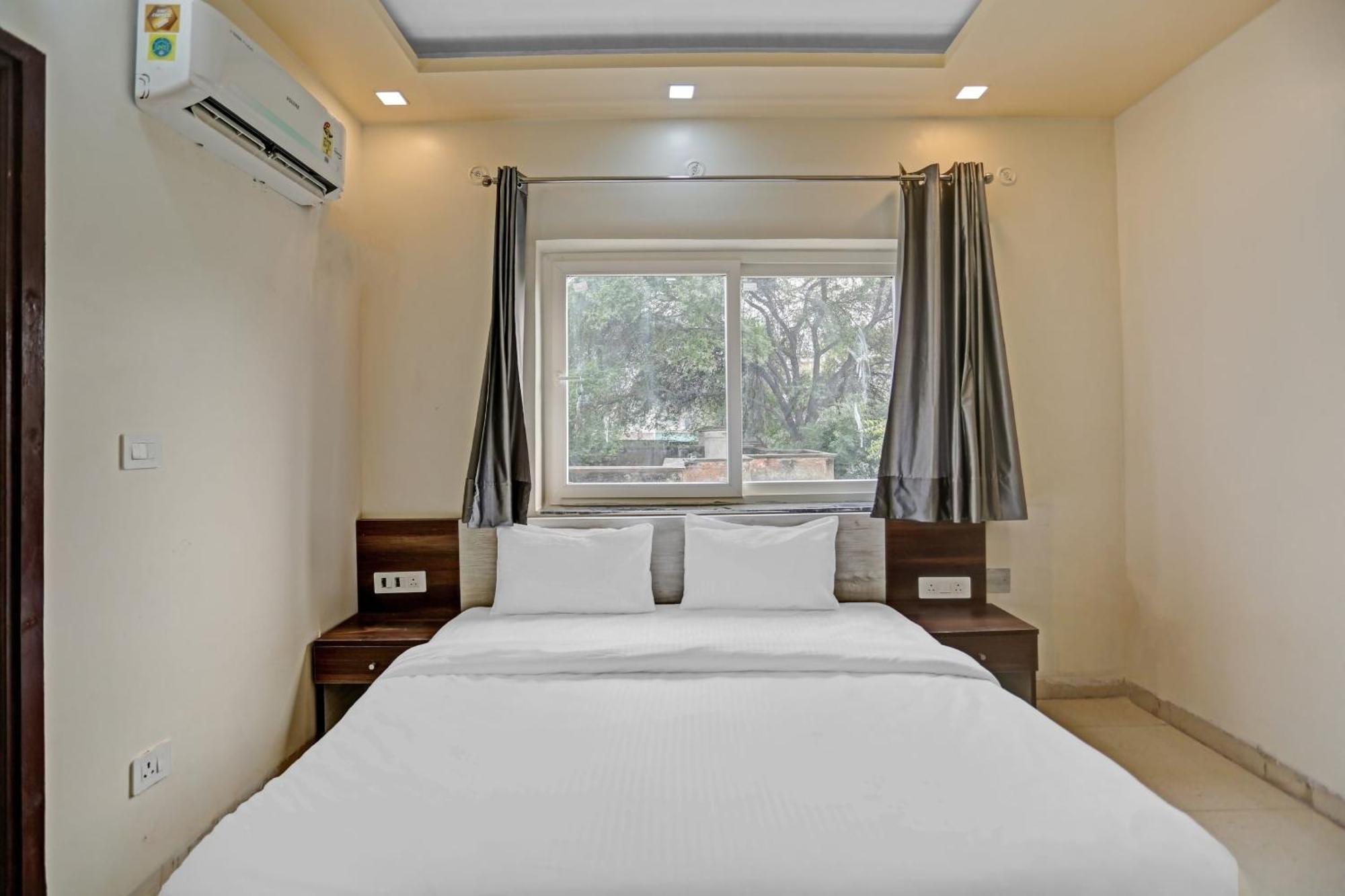 OYO 85795 Hotel Expo View Greater Noida Exterior foto