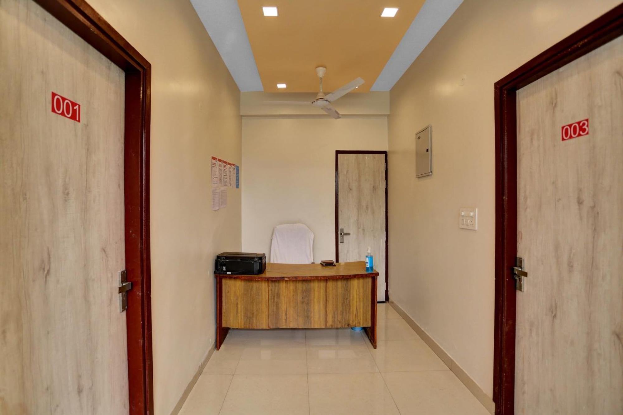 OYO 85795 Hotel Expo View Greater Noida Exterior foto